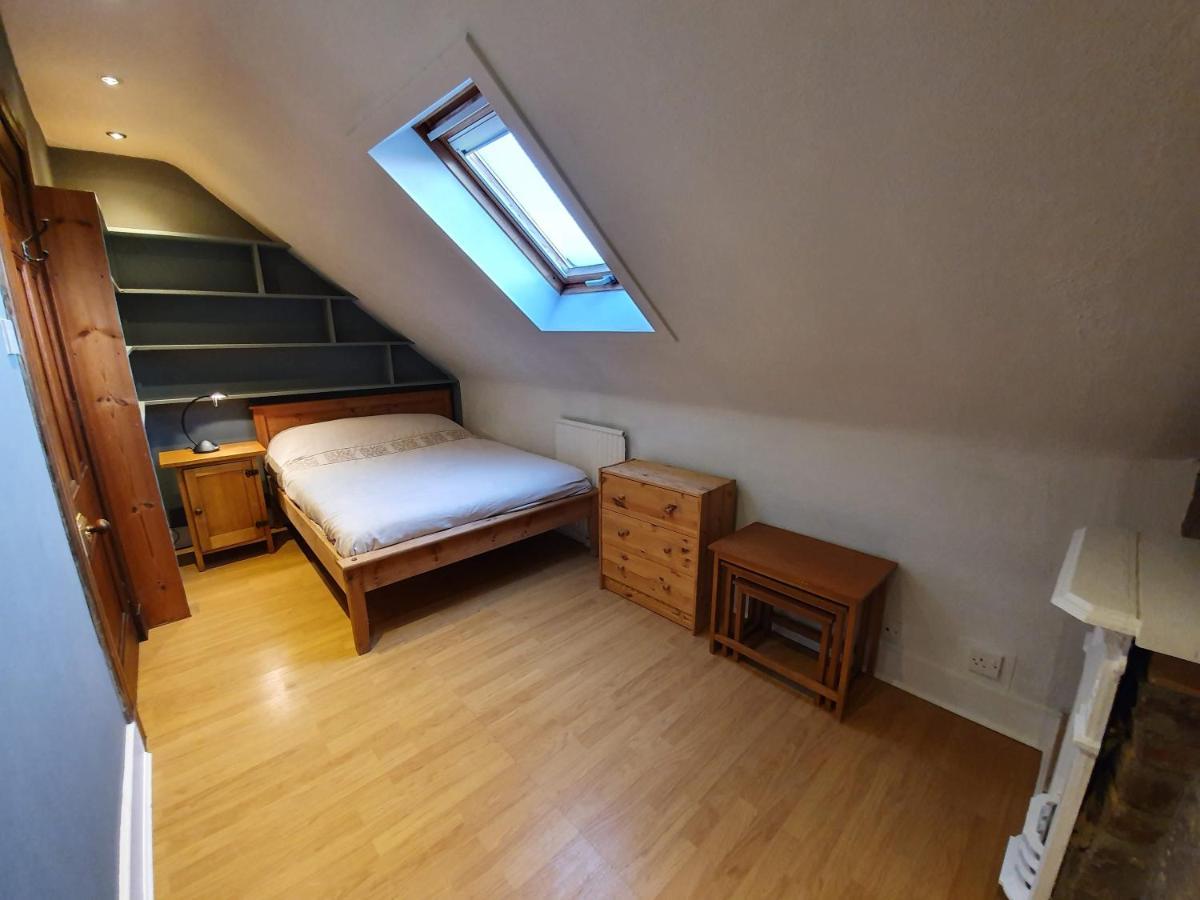 Homestay Townhouse 250 *