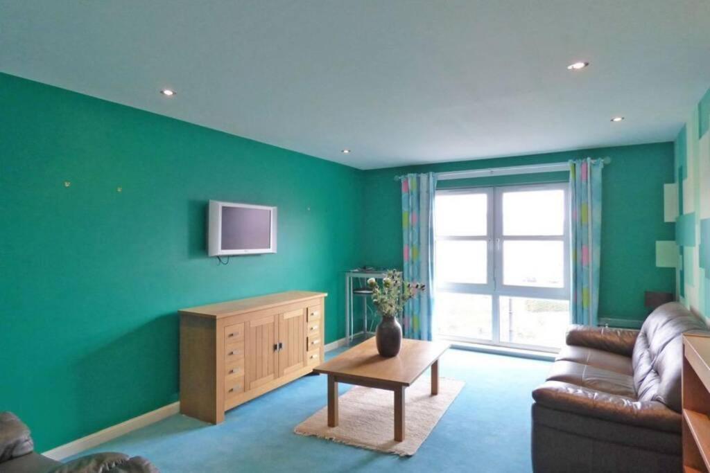 Comfortable, Self Contained 2 Double Beds Town Near Pittodrie Stadium Aberdeen