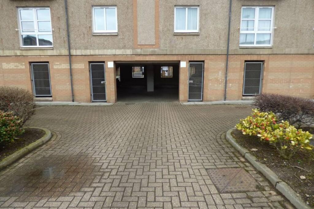 Apartment Comfortable, Self Contained 2 Double Beds Town Near Pittodrie Stadium Aberdeen