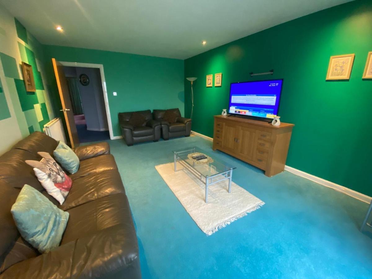 Apartment Comfortable, Self Contained 2 Double Beds Town Near Pittodrie Stadium Aberdeen