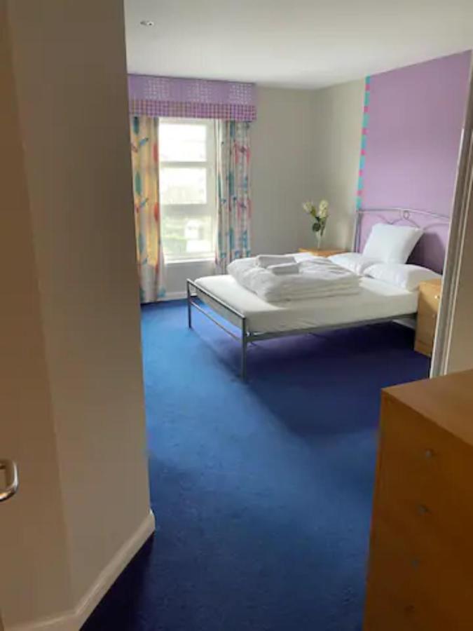 Comfortable, Self Contained 2 Double Beds Town Near Pittodrie Stadium