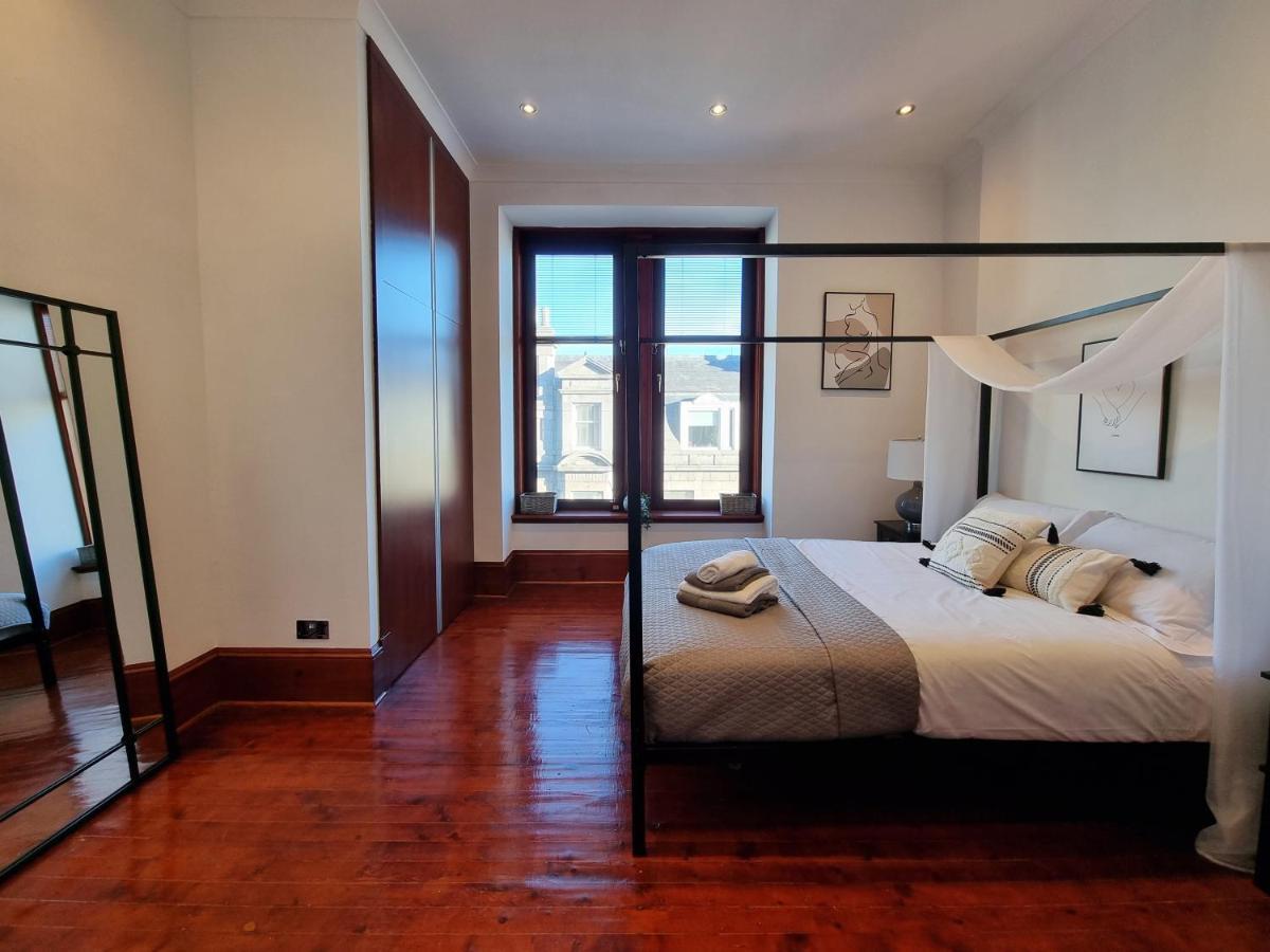 Luxury 2 Bedroom Centre With Panoramic Views And High Ceilings Apartamento Aberdeen