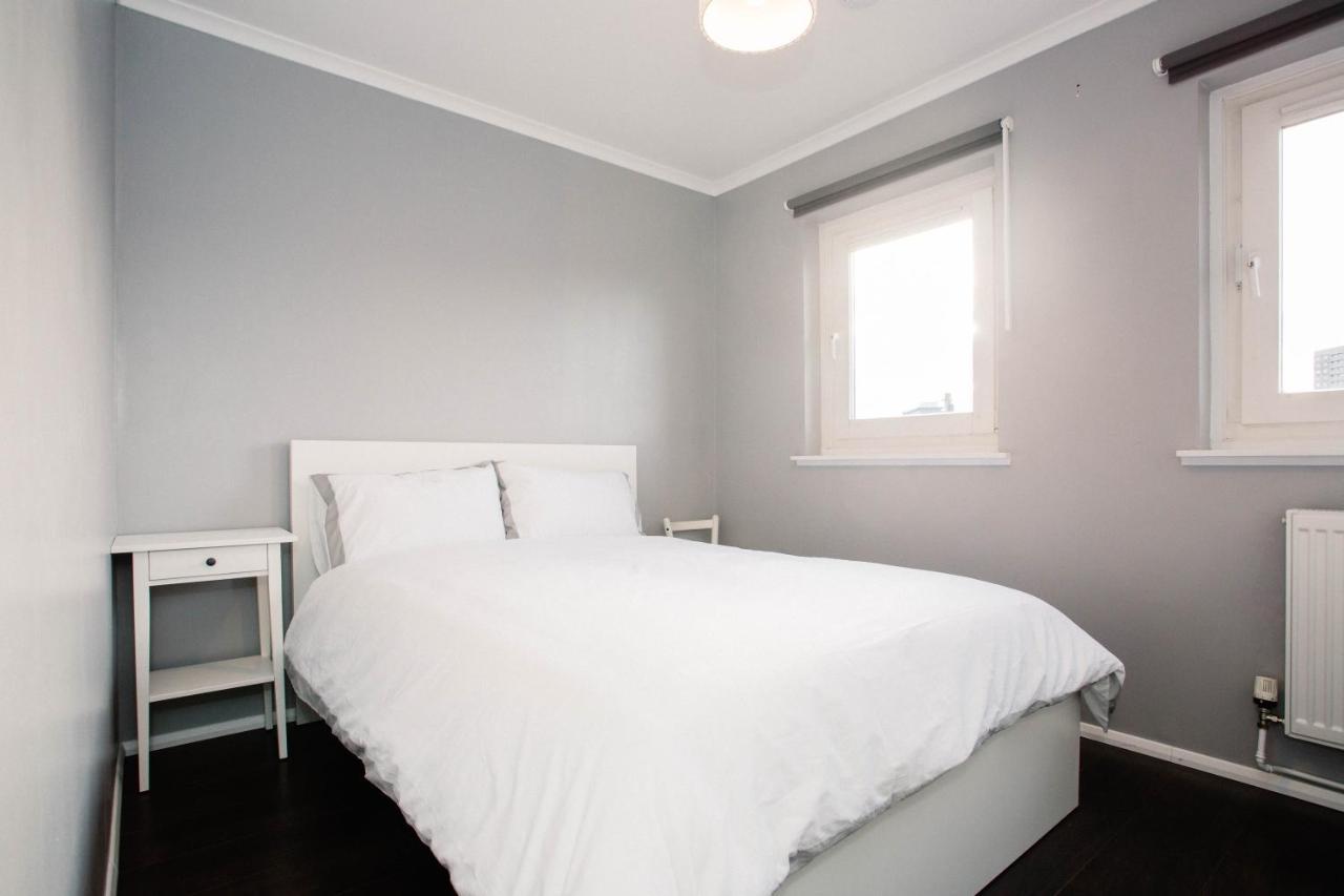 2 Doublebed Flat City, Near Aberdeen