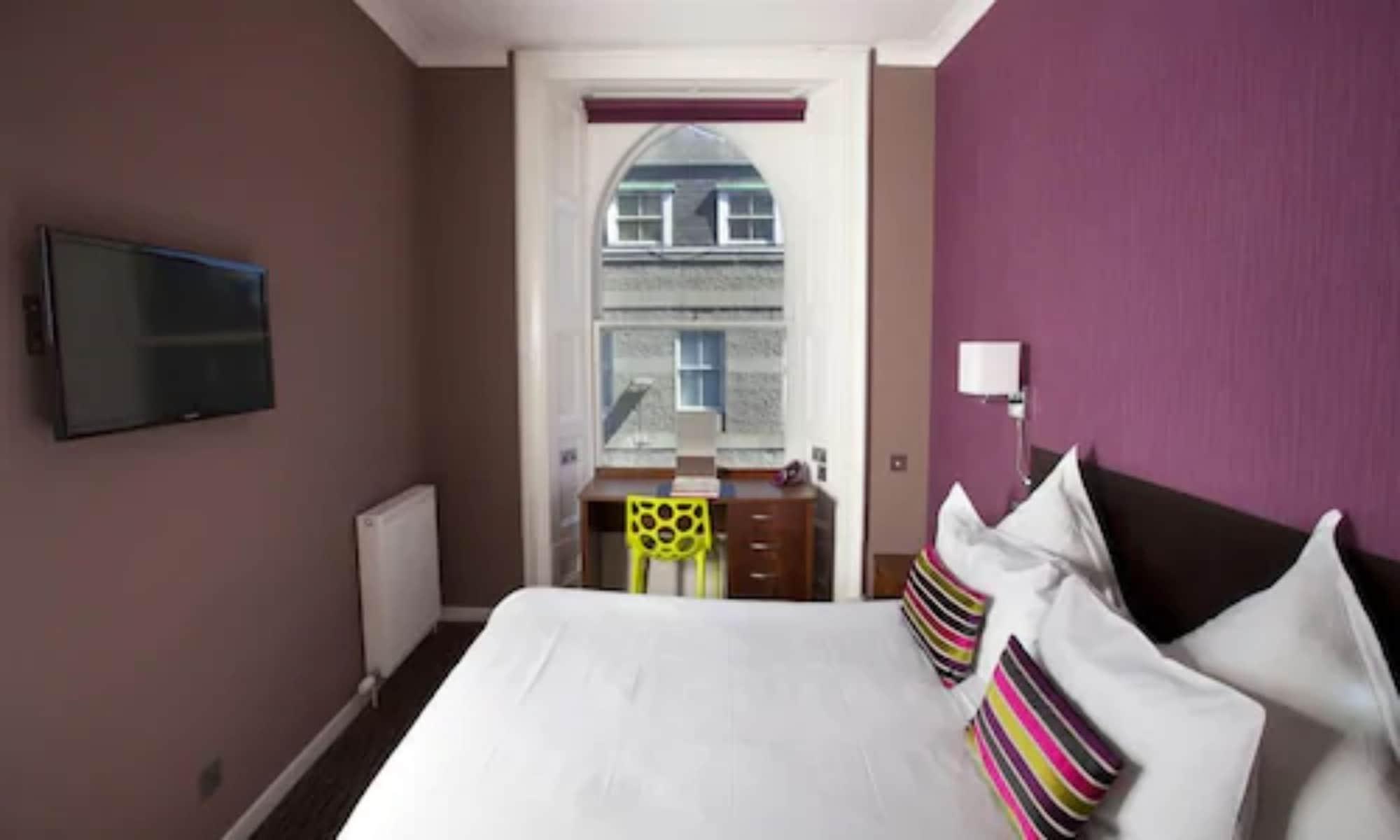 Carmelite Hotel; Bw Signature Collection Hotel 3*