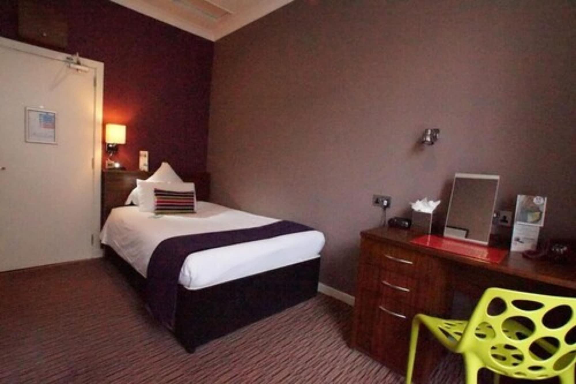 Hotel Carmelite Hotel; Bw Signature Collection Aberdeen