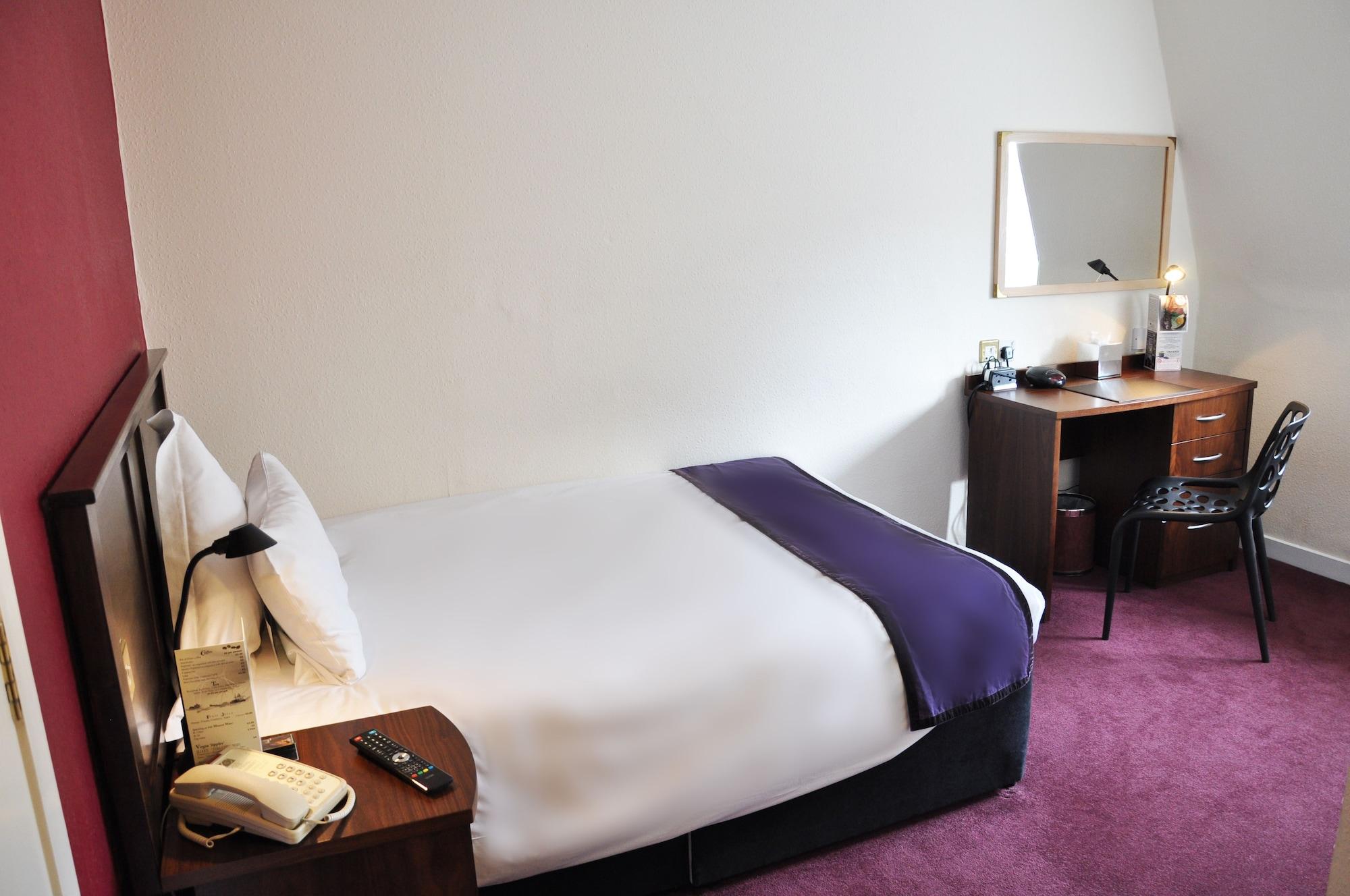 Carmelite Hotel; Bw Signature Collection