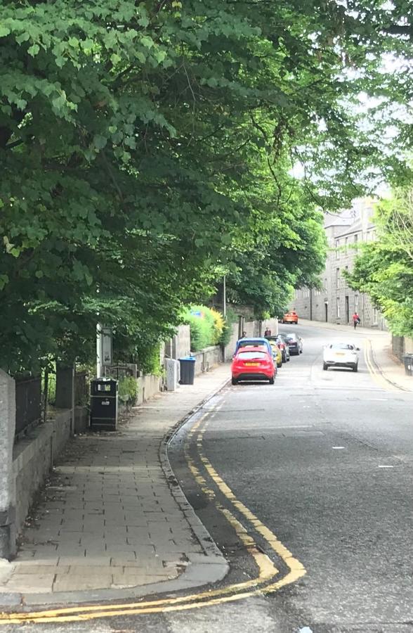 2 Doublebed Flat City, Near Aberdeen