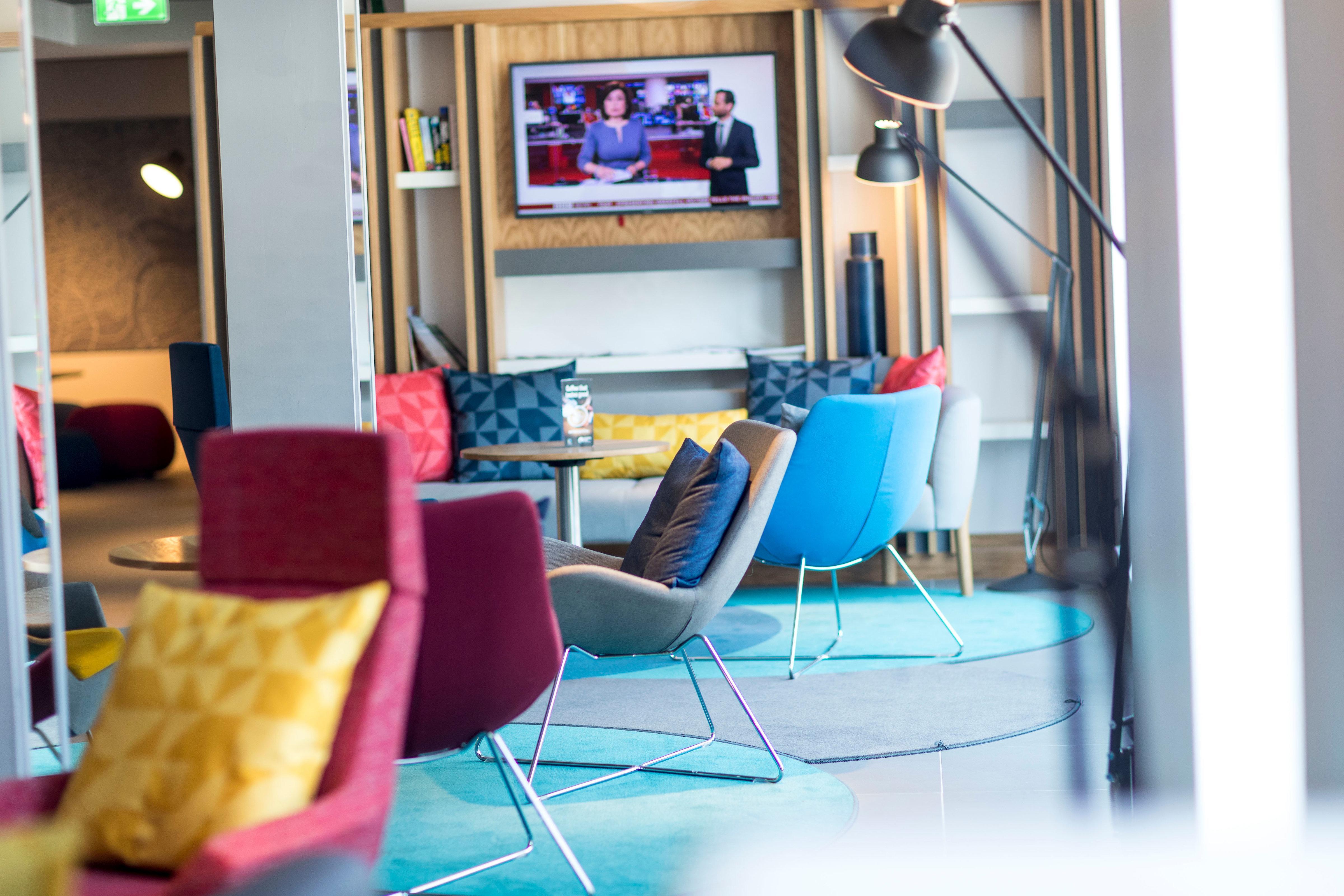 Hotel Express Centre By Ihg