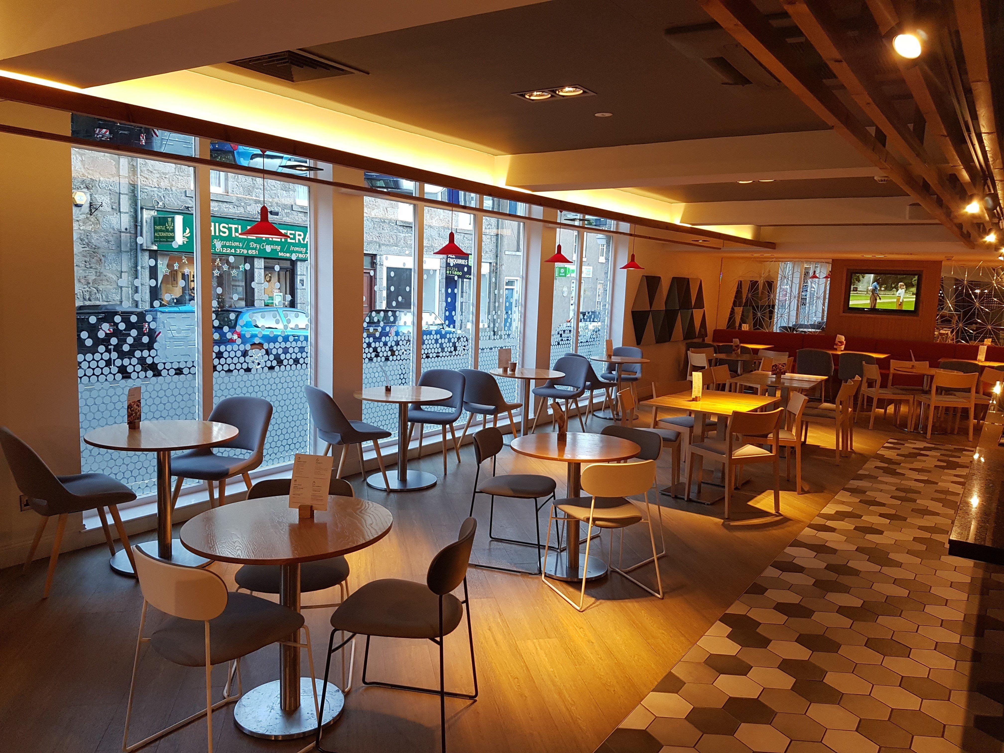 Express Centre By Ihg 3*