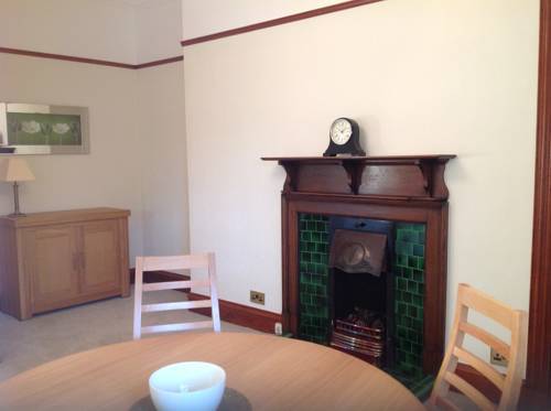 Langley - Devonshire Road Apartment *