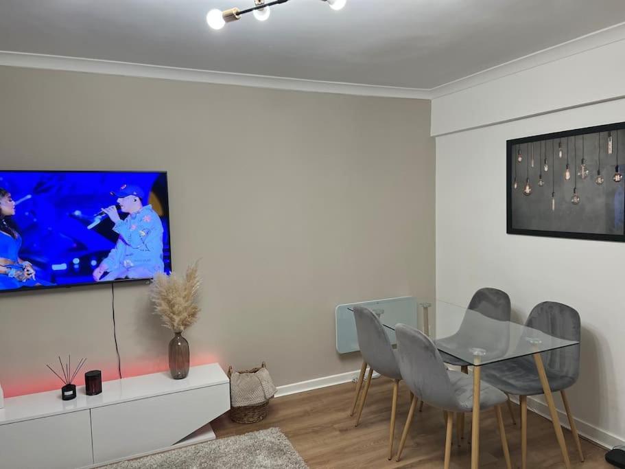 Stunning 2-bed In The Heart Of Aberdeen* *