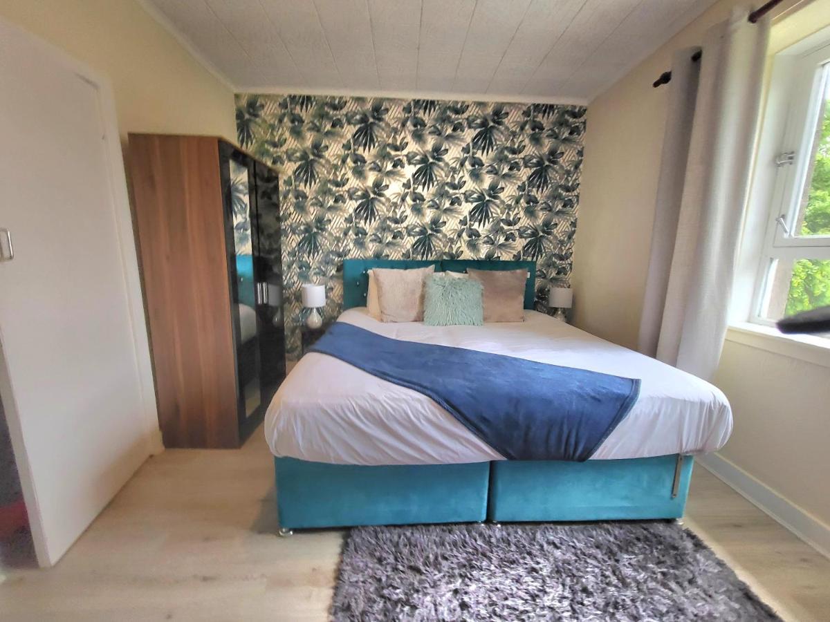 Apartment Sensational Stay: Family Business With Balcony *
