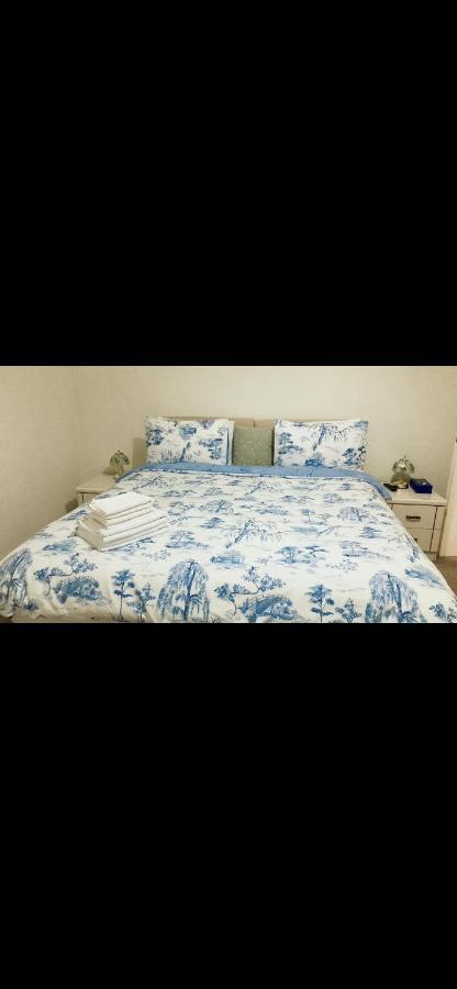 Heart Of Centre 3 Bedrooms *