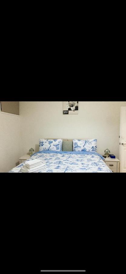 Apartment Heart Of Centre 3 Bedrooms *