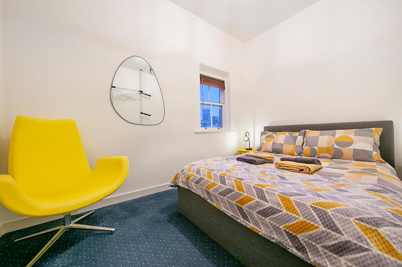 Castle Street ✪ Grampian Lettings Ltd * Aberdeen