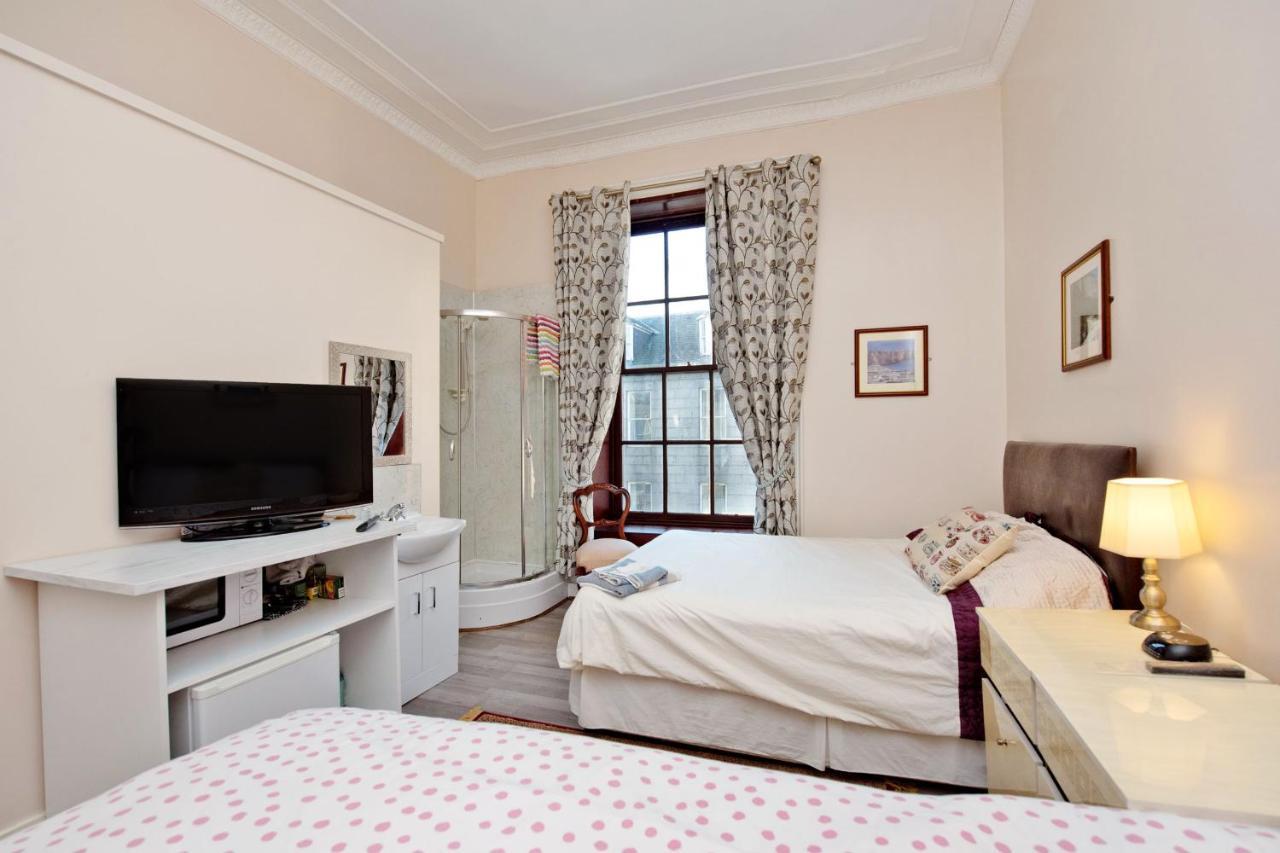 Grandmansion-9br-sleeps17-parking-corporategroups Aberdeen