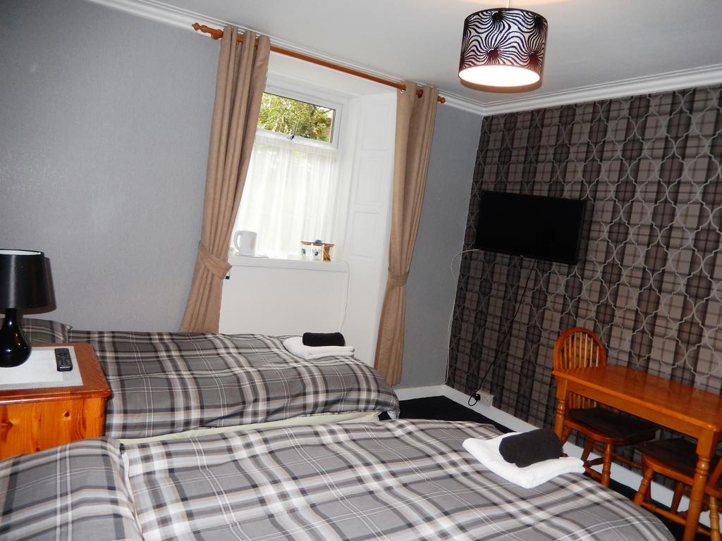 Gales Guest house 3*