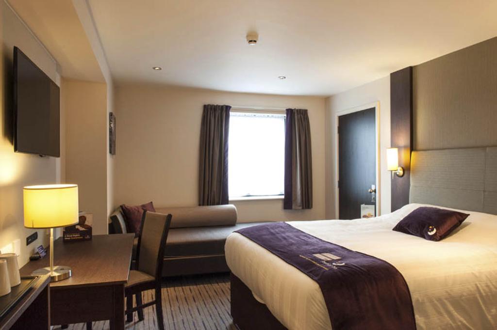 Hotel Premier - Anderson Drive 3*