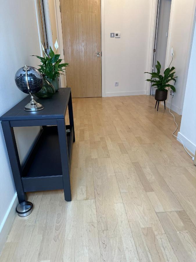 Apartment 2 Bed Centre Executive