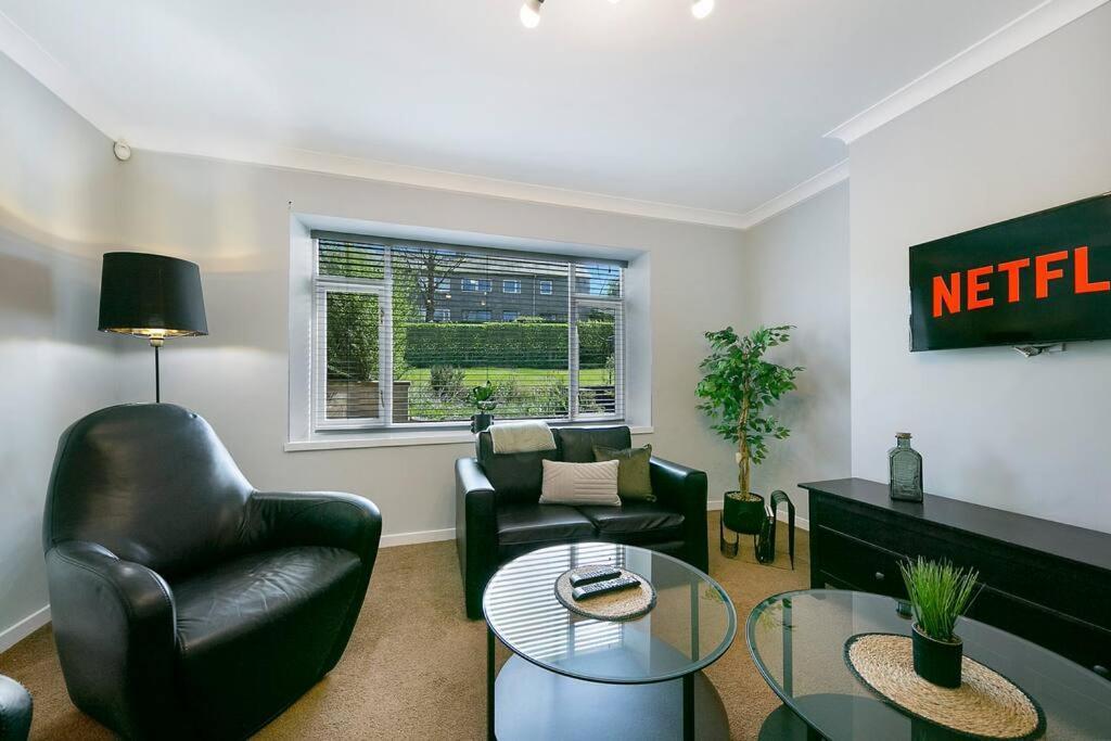 Faulds Crescent ✪ Grampian Lettings Ltd Apartment