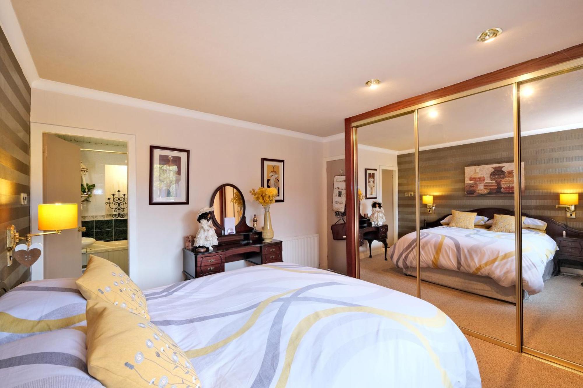 The Jays Guest house 4*