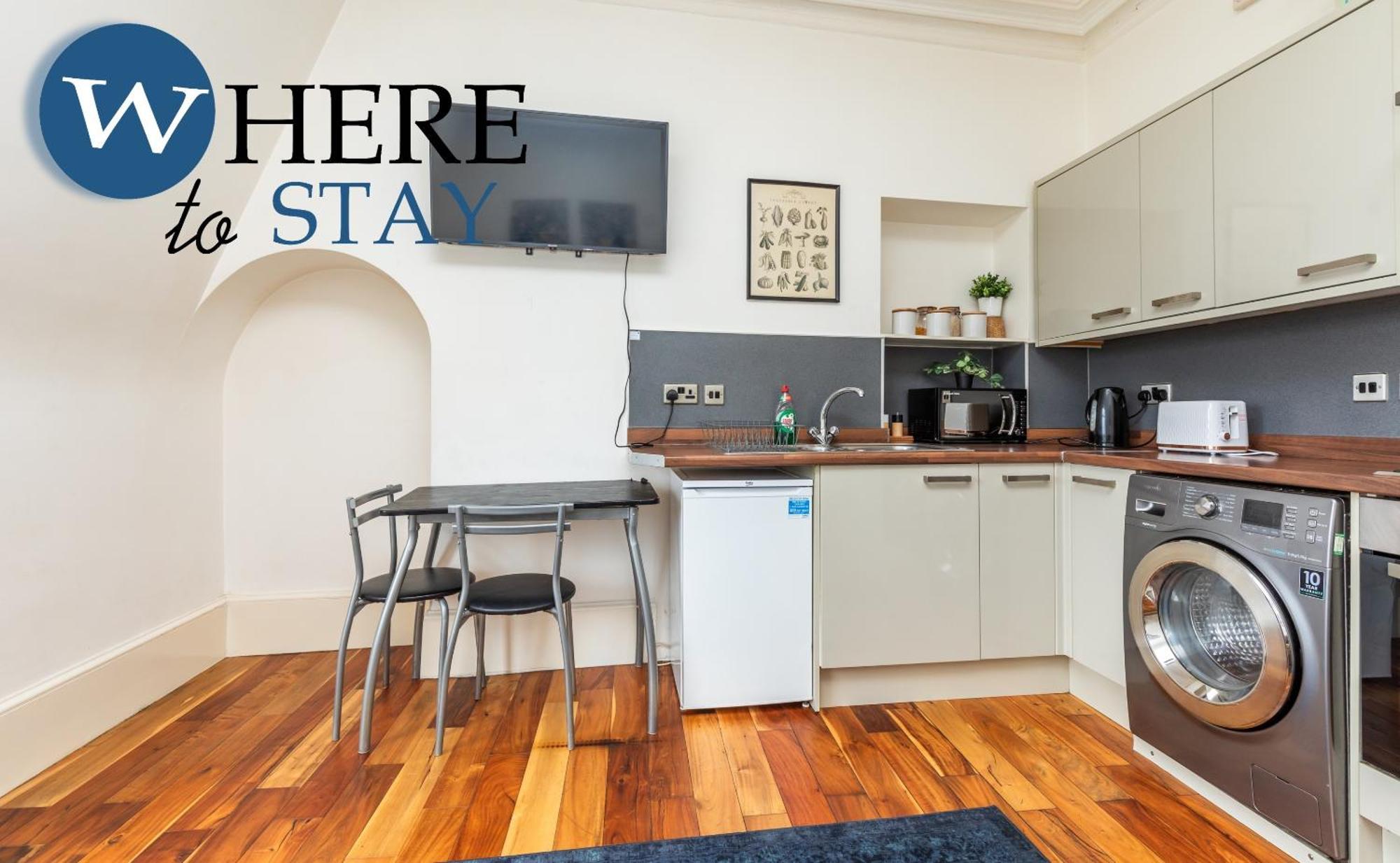 Lovely Apartment, Free Parking, River Side Apartment Aberdeen