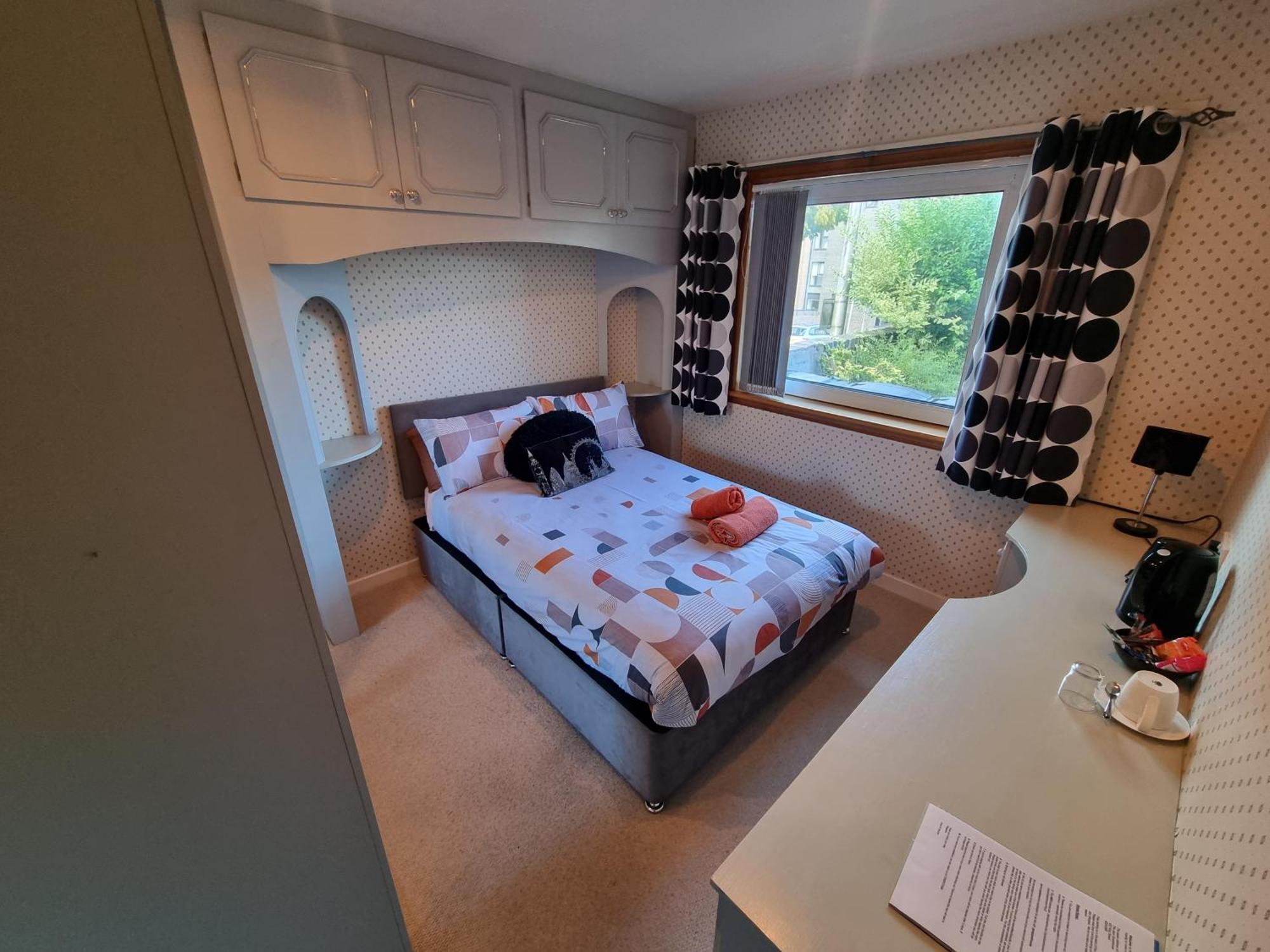 The Jays Guest house Aberdeen