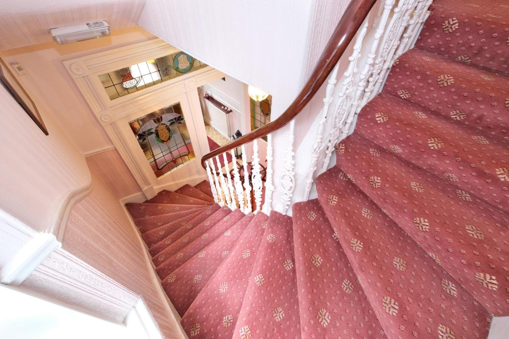 The Jays Guest house Aberdeen