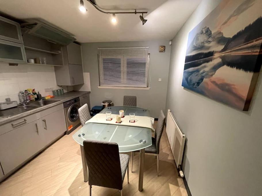 Apartment Cosy Beachside With Quick Access Aberdeen