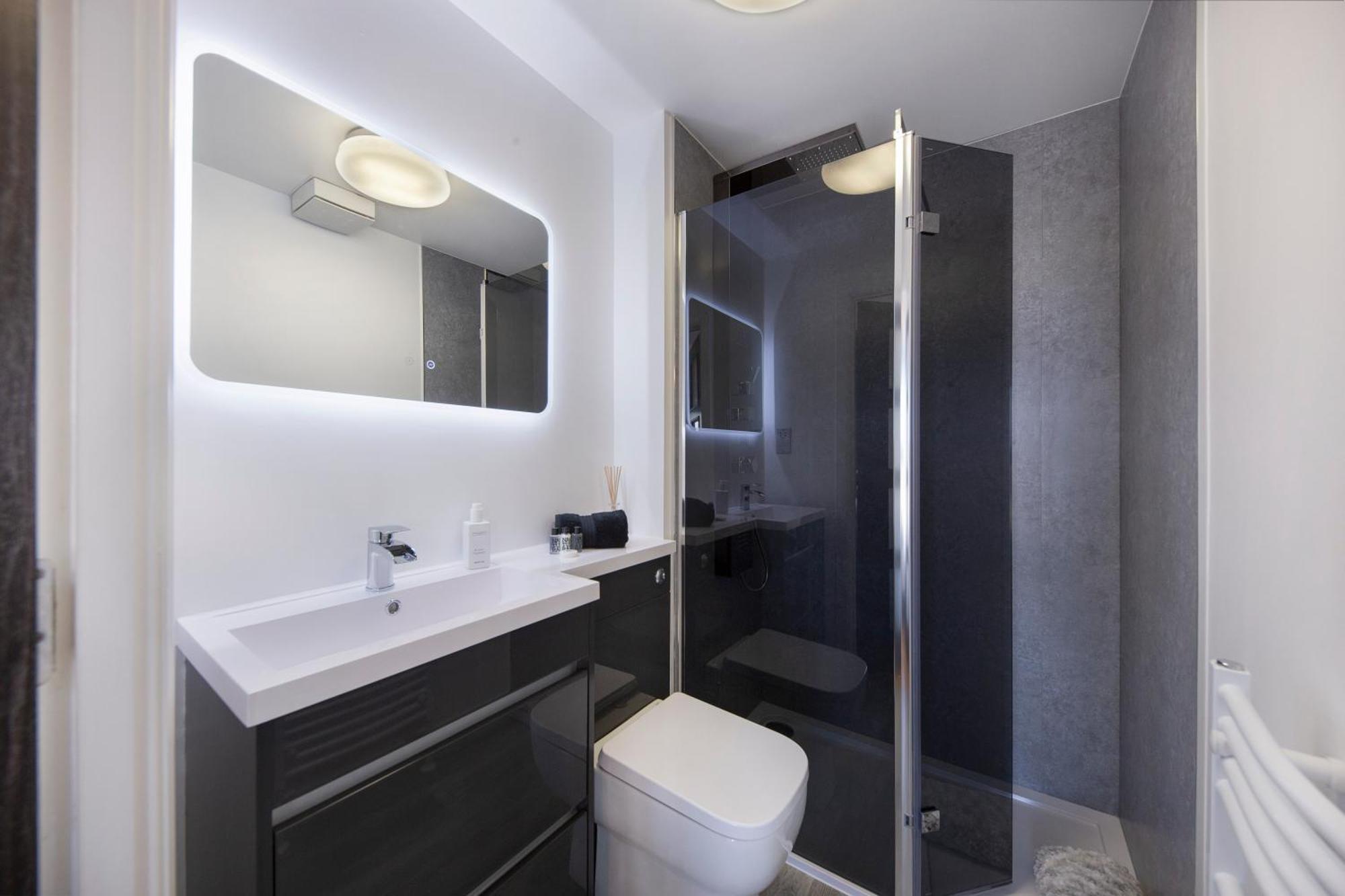 Mearns Street Penthouse - Grampian Lettings Ltd *