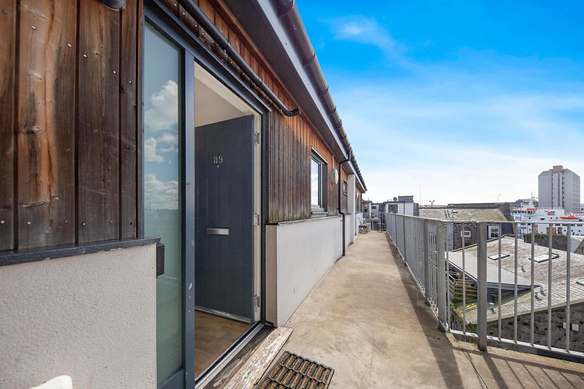 Mearns Street Penthouse - Grampian Lettings Ltd Aberdeen