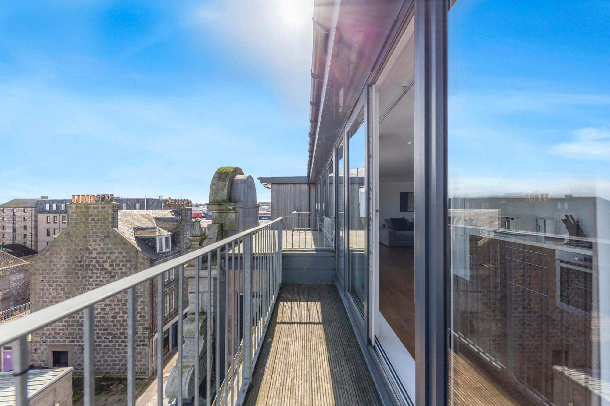 Apartment Mearns Street Penthouse - Grampian Lettings Ltd Aberdeen