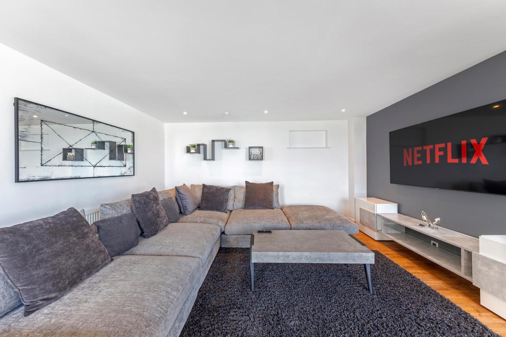 Mearns Street Penthouse - Grampian Lettings Ltd Apartment