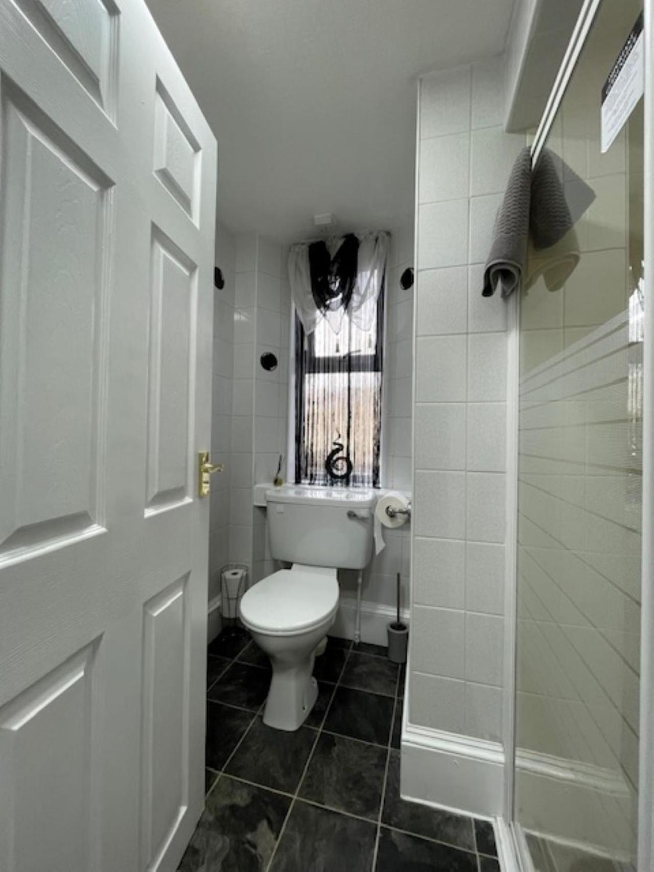 Vaila Aberdeen