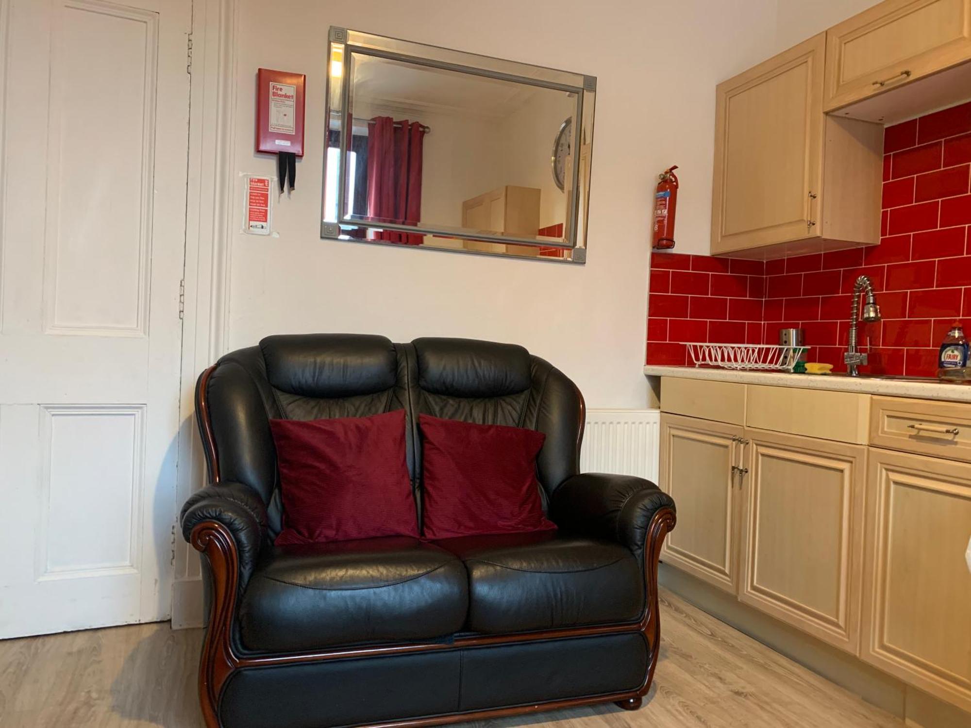 Apartment Flat G/r 59 Erskine Street *