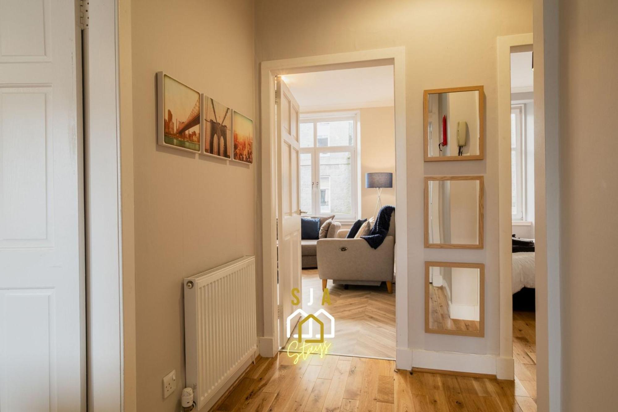 Modern - Sja - 2 Bed * Aberdeen