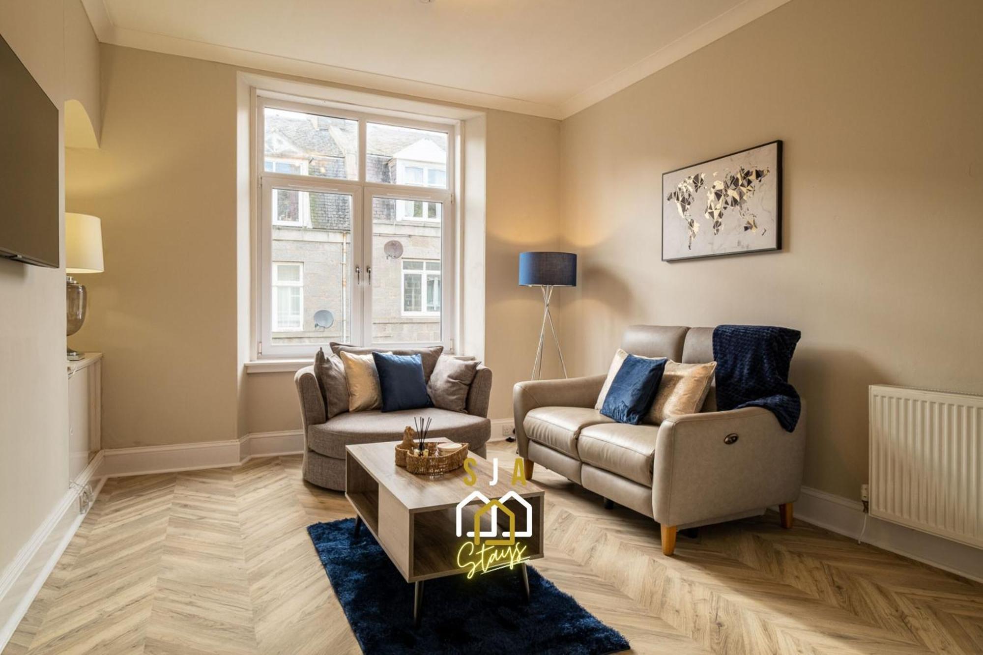 Modern - Sja - 2 Bed