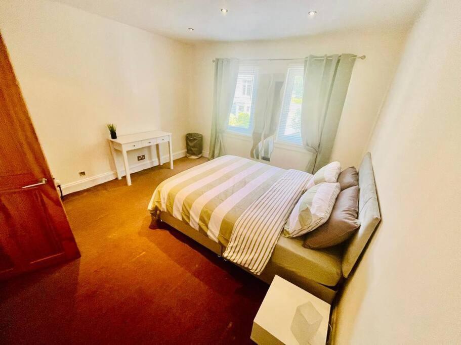 Self Contained Centre Apartamento *