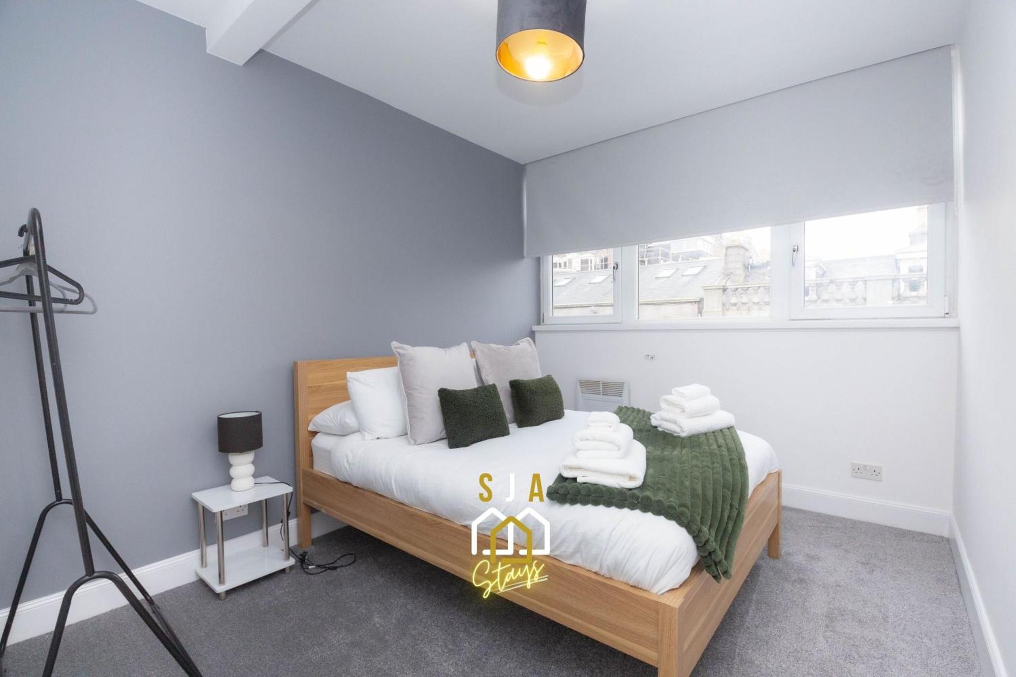 Tiramisu House - Sja - 2 Bed Apartment Aberdeen