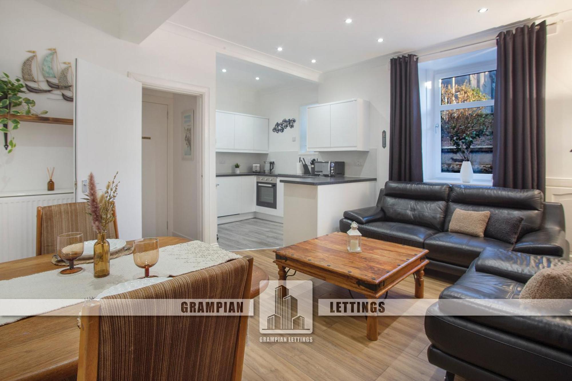 Selkies Retreat ✪ Grampian Lettings Ltd