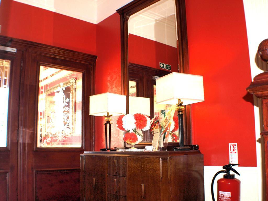 Vaila Guest house 3*