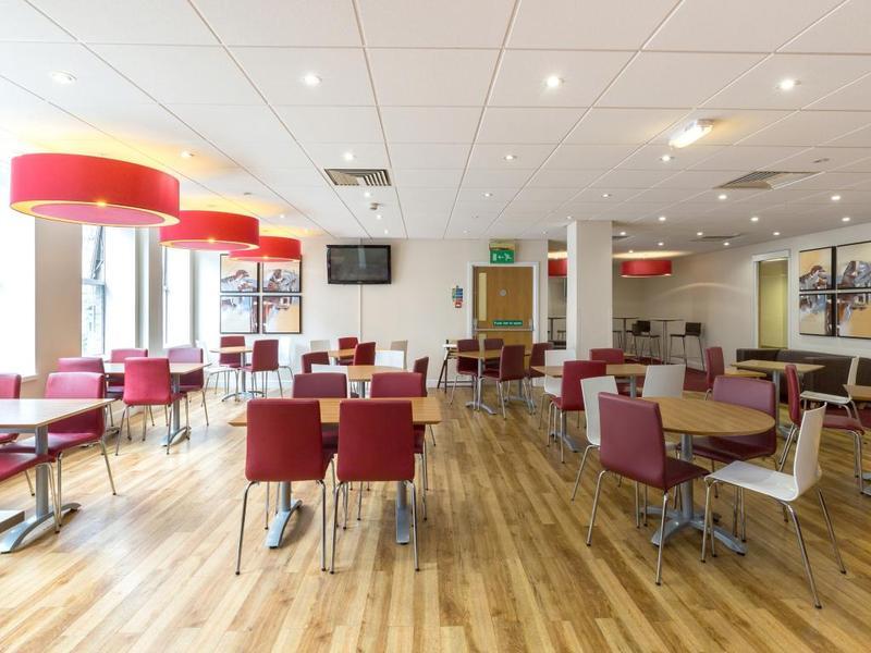 Hotel Travelodge Justice Mill Lane Aberdeen