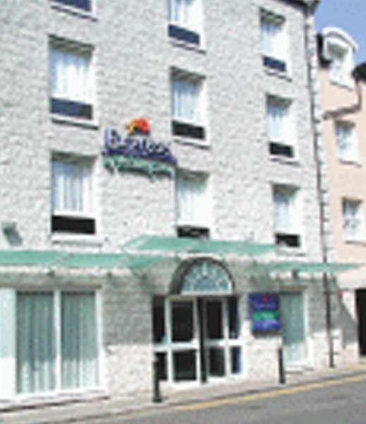 Hotel Express Centre By Ihg