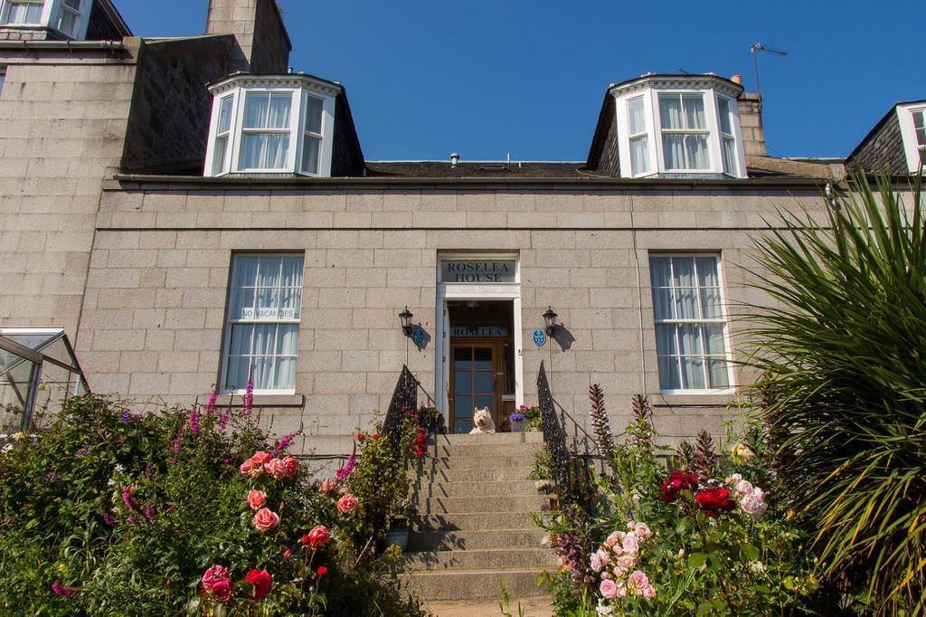 Roselea House 3*