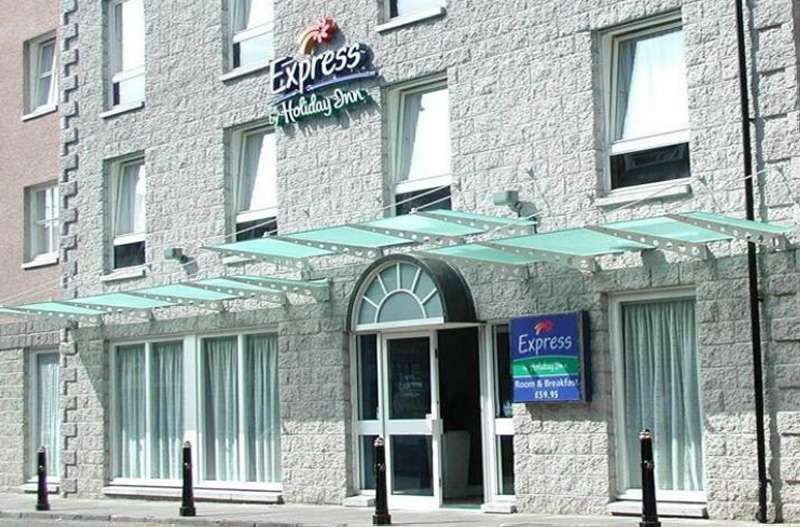 Express Centre By Ihg Hotel
