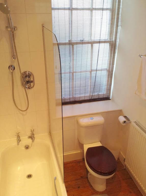 Dee Street Apartamento *