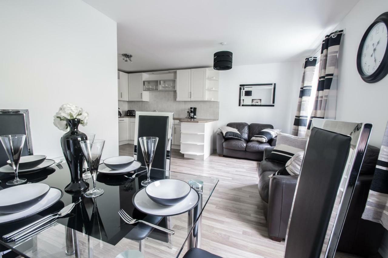 Apartment Orange Town House - Shaw Road, Only 6 Minutes To Centre