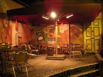 The Globe 3* Aberdeen